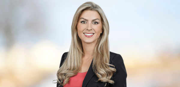 Tara Tedrow Named Commercial Real Estate Partner Affiliate of the Year at the 2024 Hallmark Awards